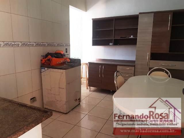 Casa à venda com 2 quartos, 127m² - Foto 11