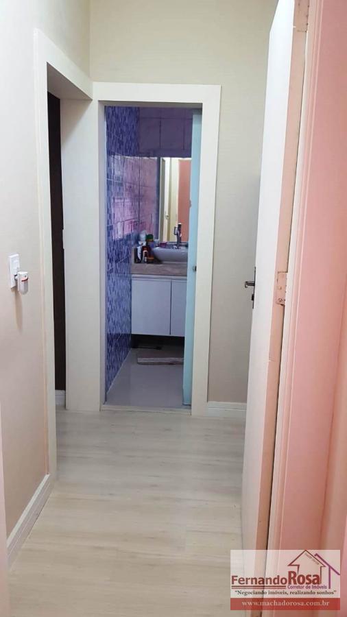 Casa à venda com 4 quartos, 60m² - Foto 5