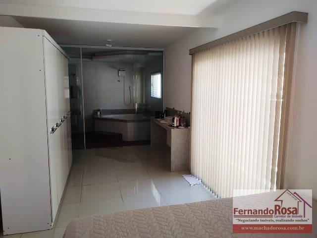 Casa à venda com 3 quartos, 600m² - Foto 19