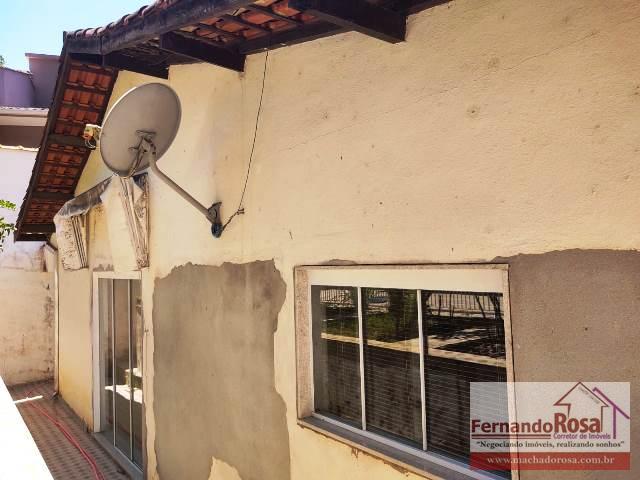 Casa à venda com 3 quartos, 600m² - Foto 5