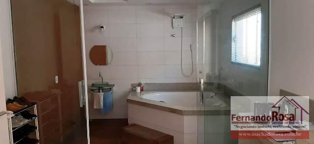 Casa à venda com 3 quartos, 600m² - Foto 25