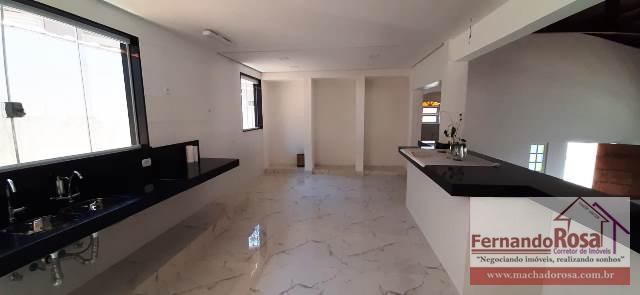 Casa à venda com 3 quartos, 600m² - Foto 28