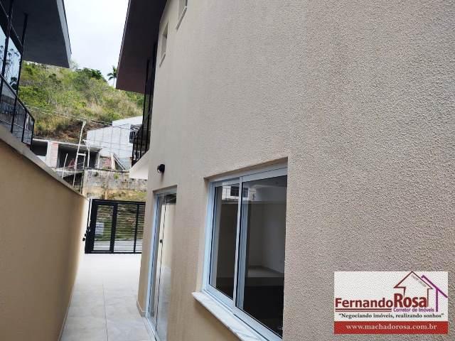 Sobrado à venda com 3 quartos, 170m² - Foto 4