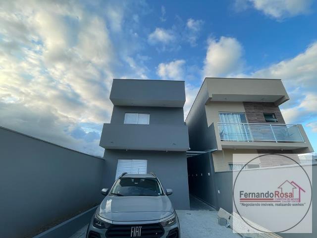 Sobrado à venda com 4 quartos, 180m² - Foto 1