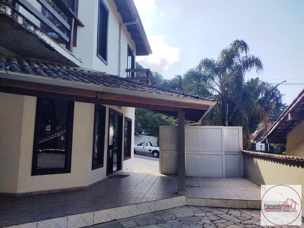 Casa de Condomínio à venda com 3 quartos, 435m² - Foto 2