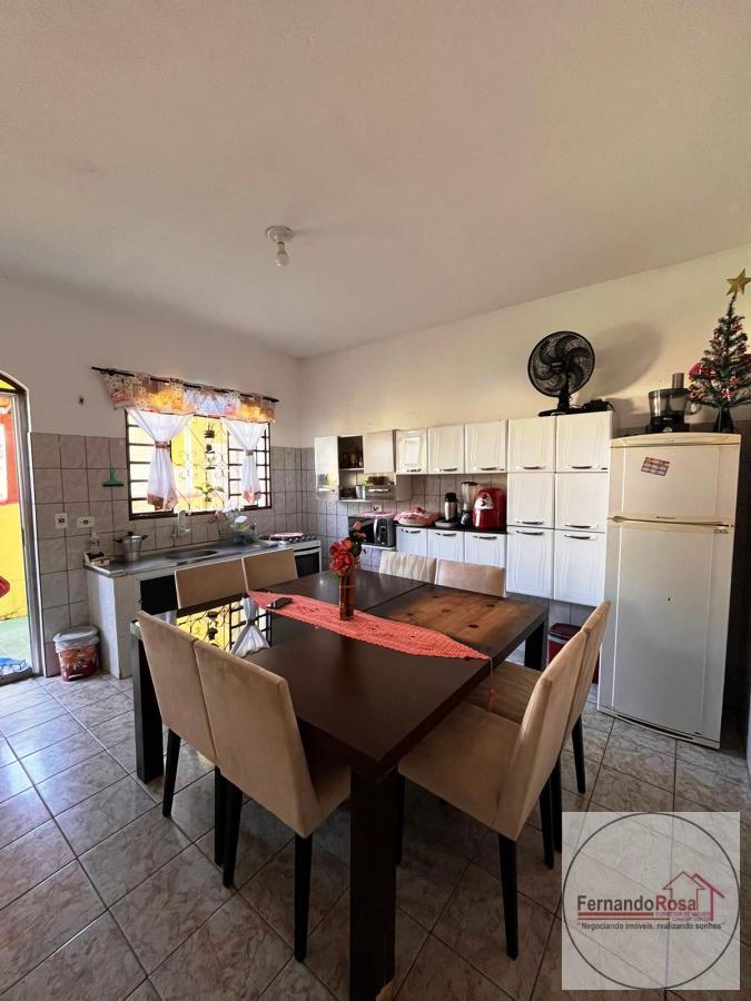 Casa à venda com 5 quartos, 150m² - Foto 5