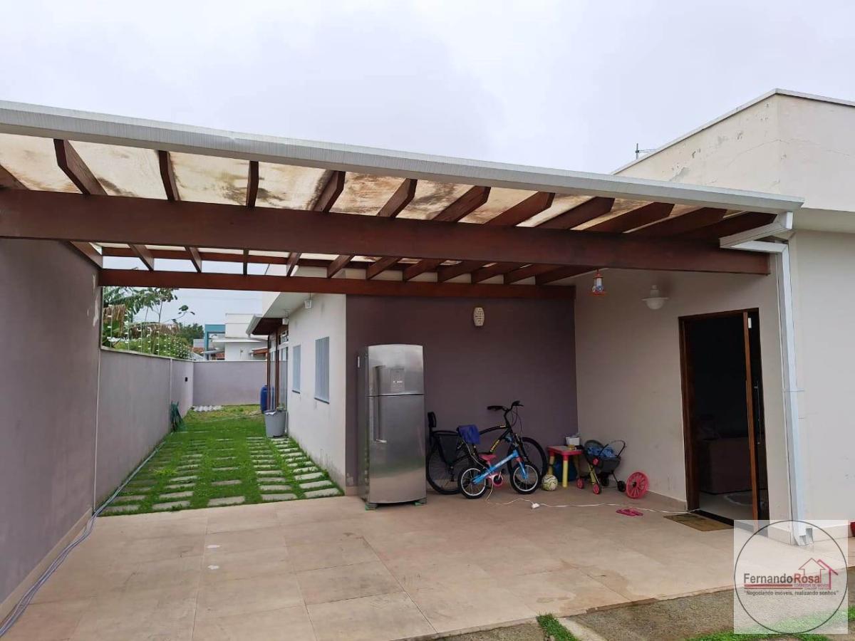 Casa à venda com 3 quartos, 360m² - Foto 3