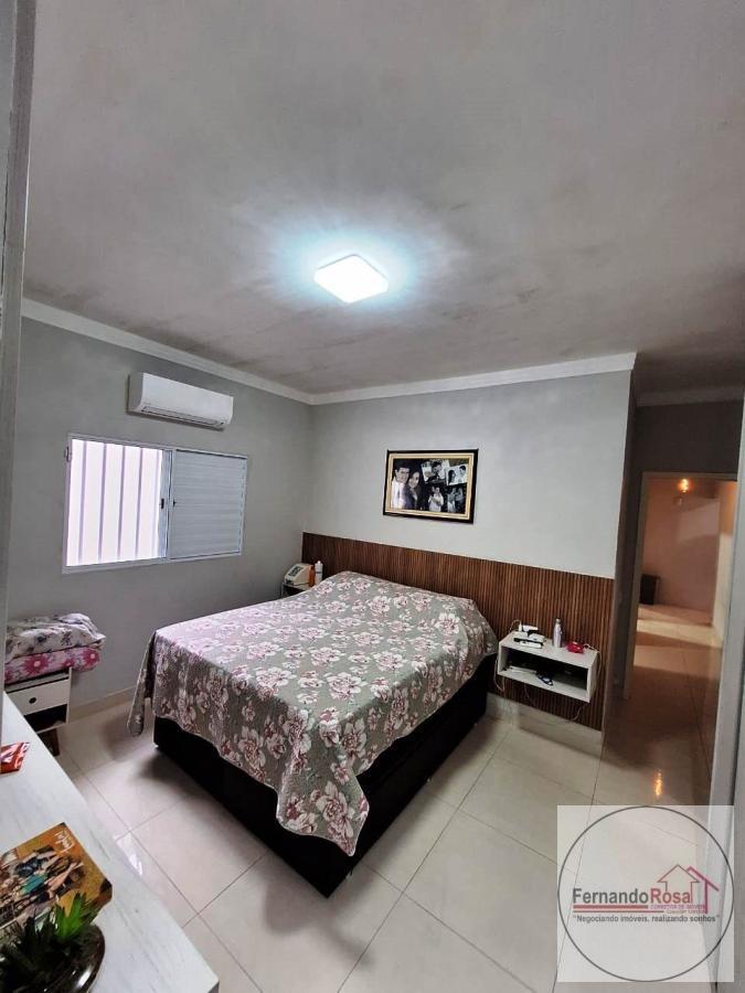 Casa à venda com 3 quartos, 360m² - Foto 35