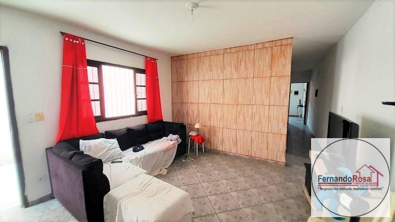 Casa à venda com 2 quartos, 210m² - Foto 5