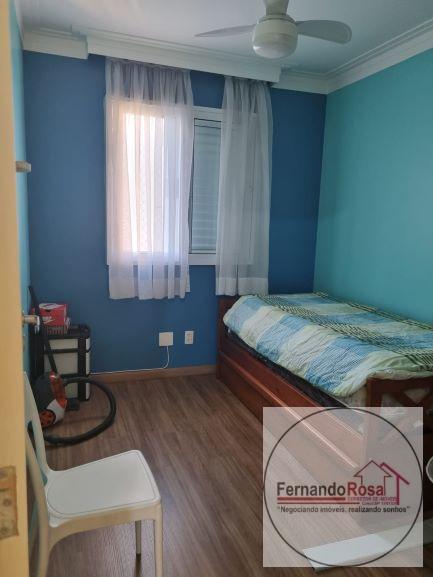 Apartamento à venda com 3 quartos, 80m² - Foto 17