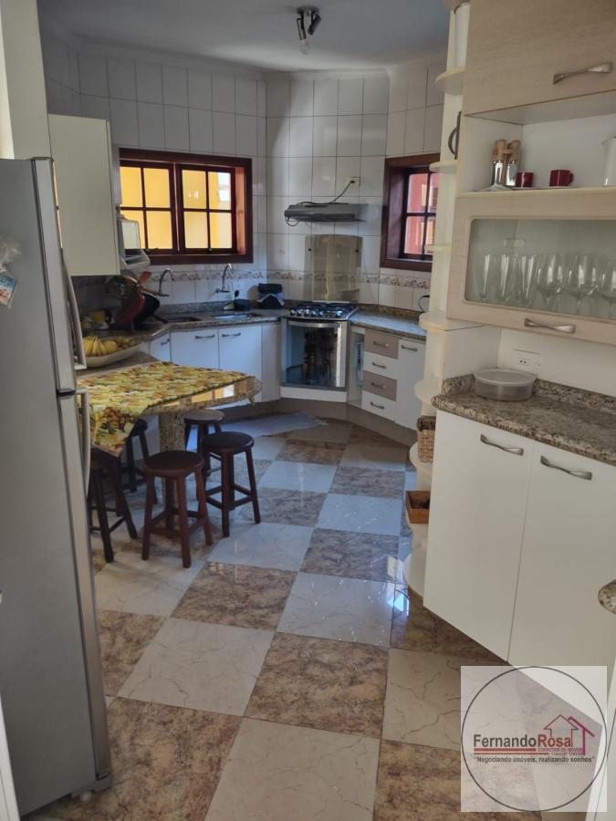 Casa à venda com 5 quartos, 391m² - Foto 11