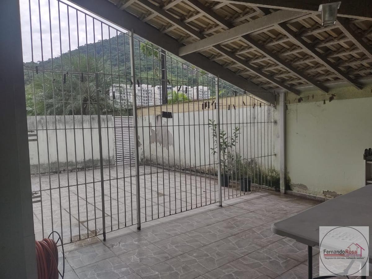 Sobrado à venda com 2 quartos, 125m² - Foto 4