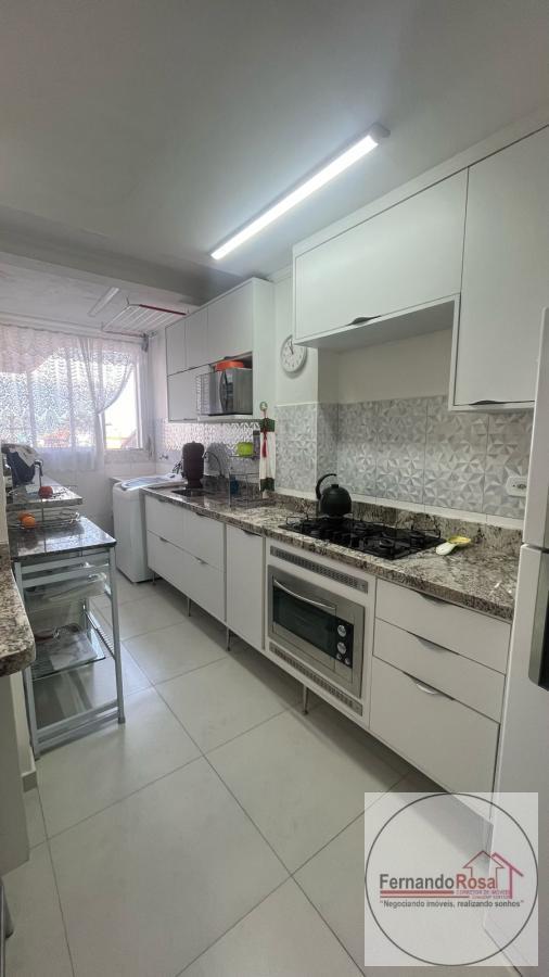 Apartamento à venda com 3 quartos, 142m² - Foto 15