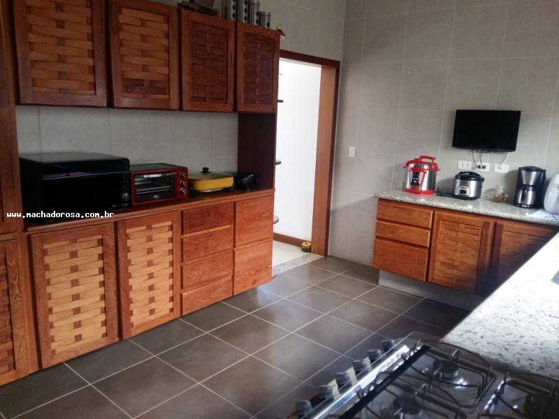 Casa à venda com 3 quartos, 395m² - Foto 21