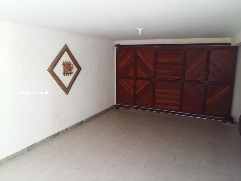 Casa à venda com 3 quartos, 395m² - Foto 29