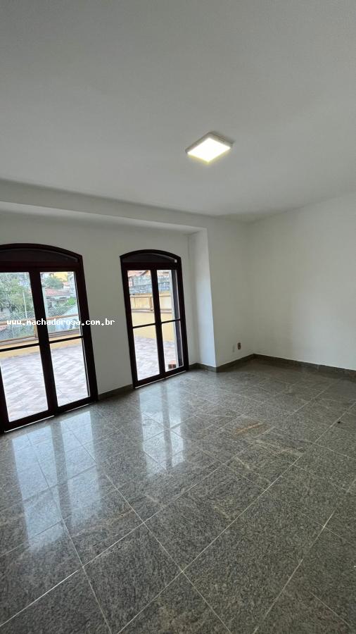 Casa à venda com 3 quartos, 555m² - Foto 23