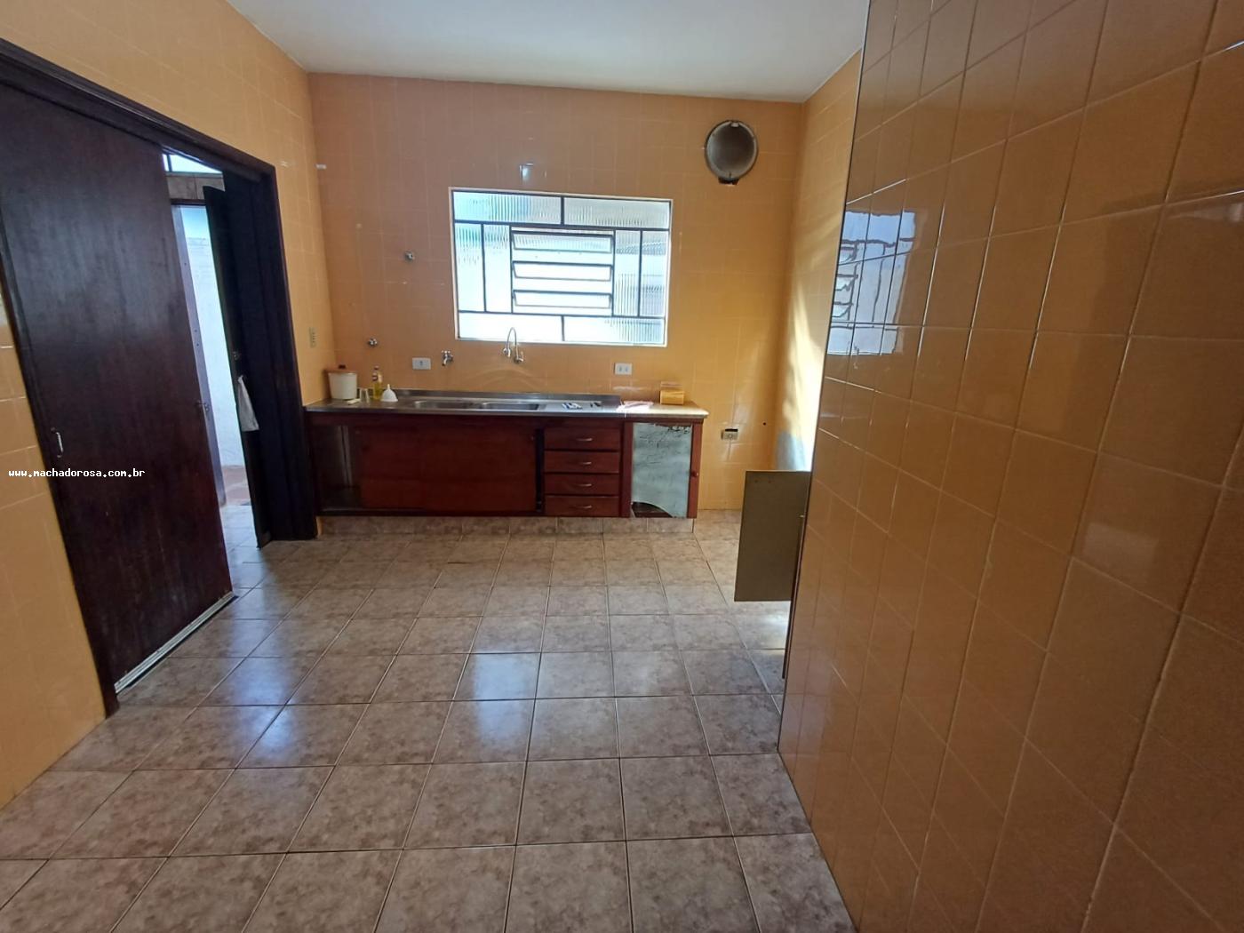 Casa à venda com 3 quartos, 230m² - Foto 17