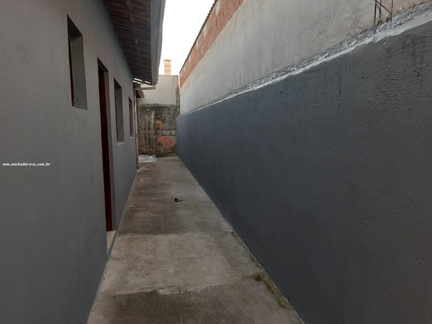 Casa à venda com 2 quartos, 150m² - Foto 20