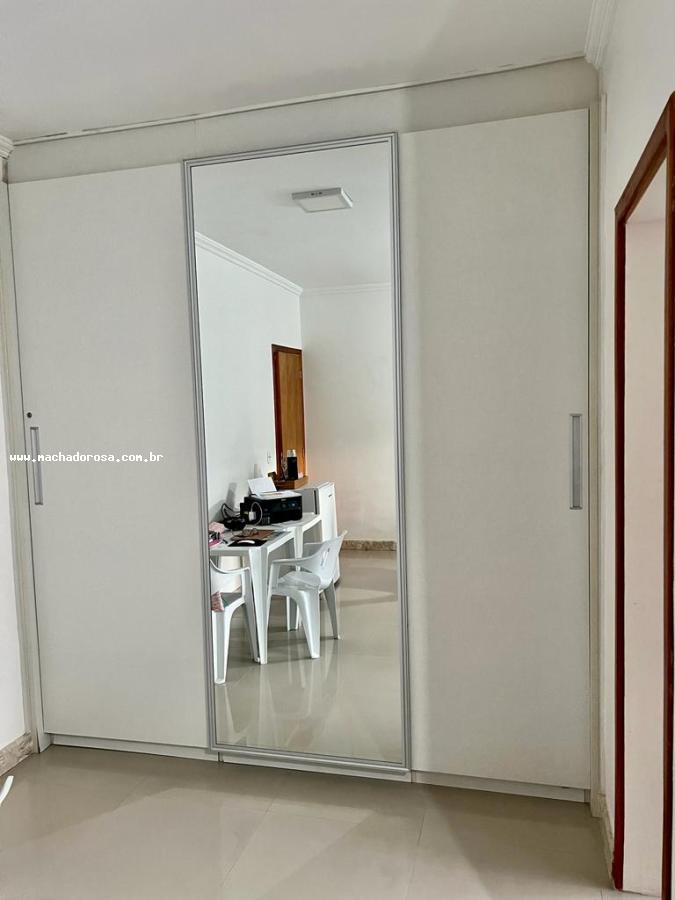 Casa à venda com 12 quartos, 2070m² - Foto 45