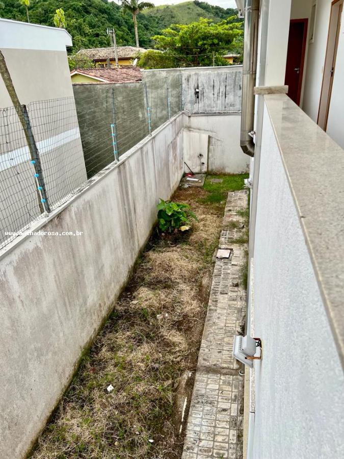 Casa à venda com 12 quartos, 2070m² - Foto 26