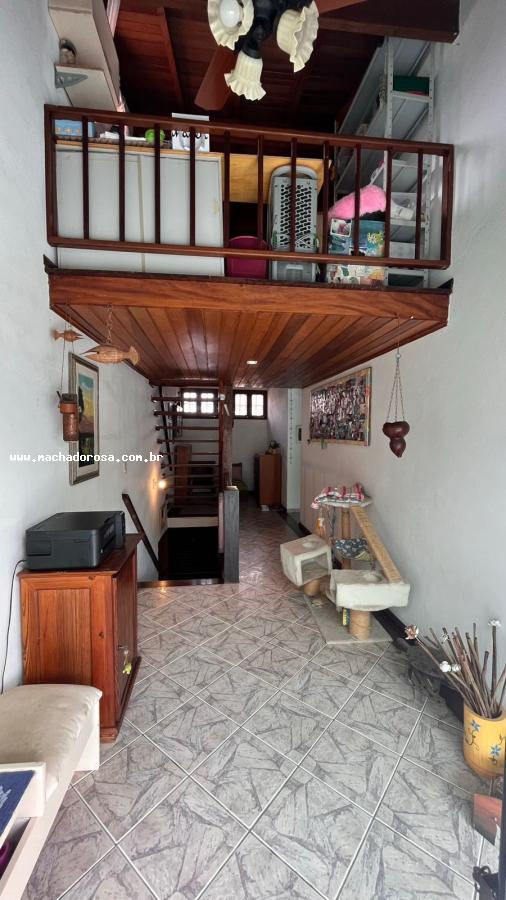 Casa à venda com 3 quartos, 309m² - Foto 20