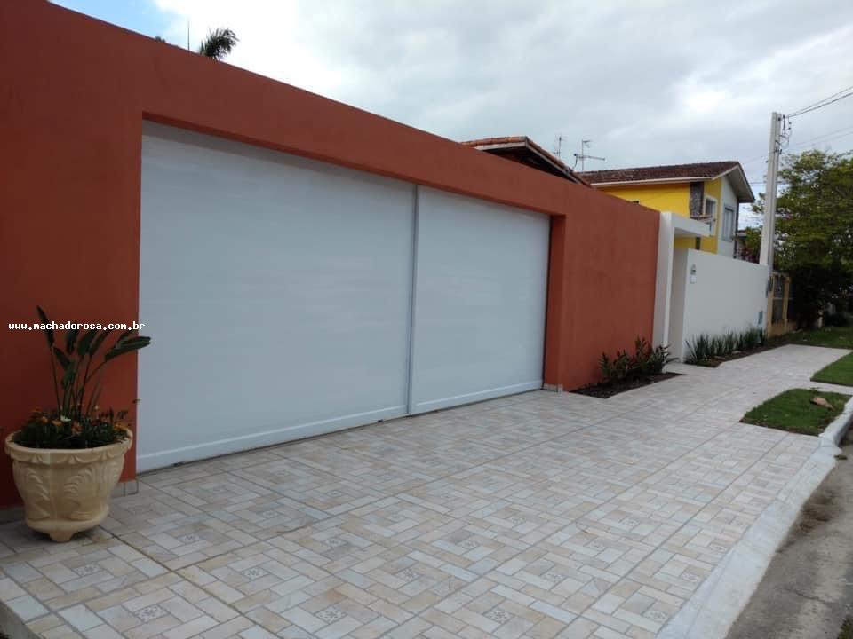 Casa à venda com 3 quartos, 360m² - Foto 2