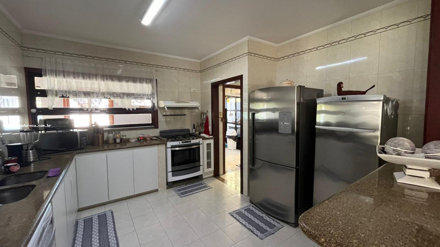 Casa à venda com 4 quartos, 700m² - Foto 13