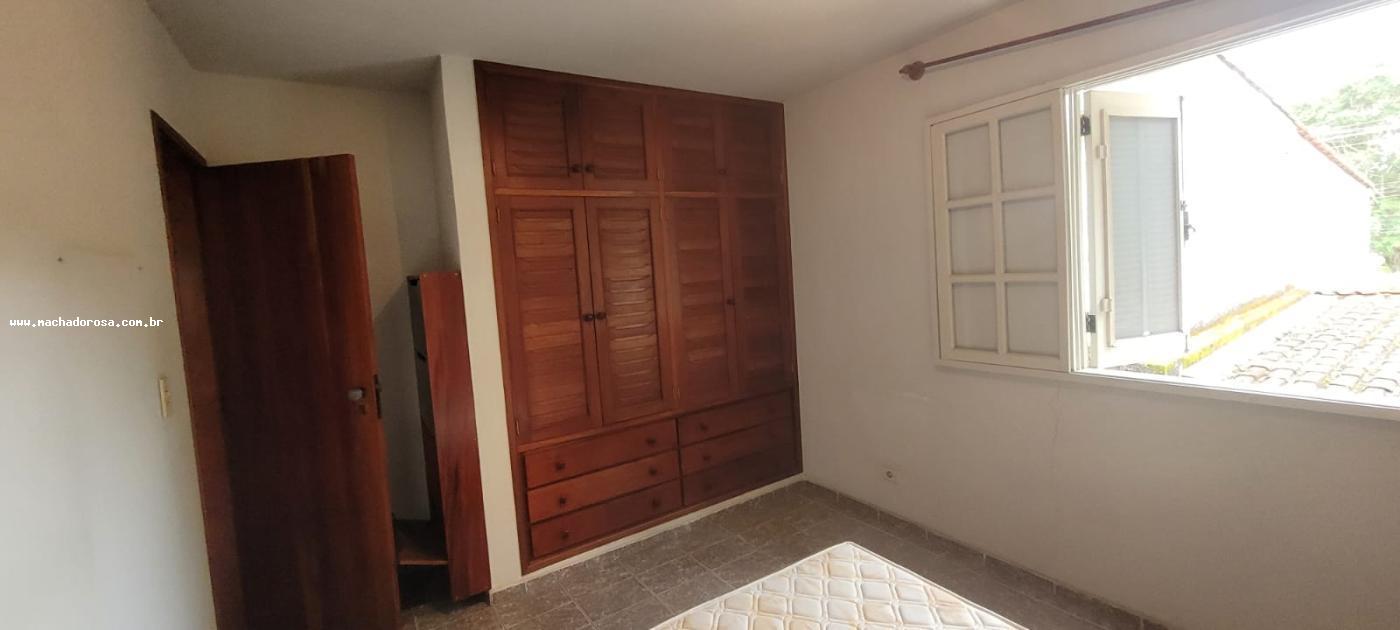 Casa à venda com 3 quartos, 234m² - Foto 21