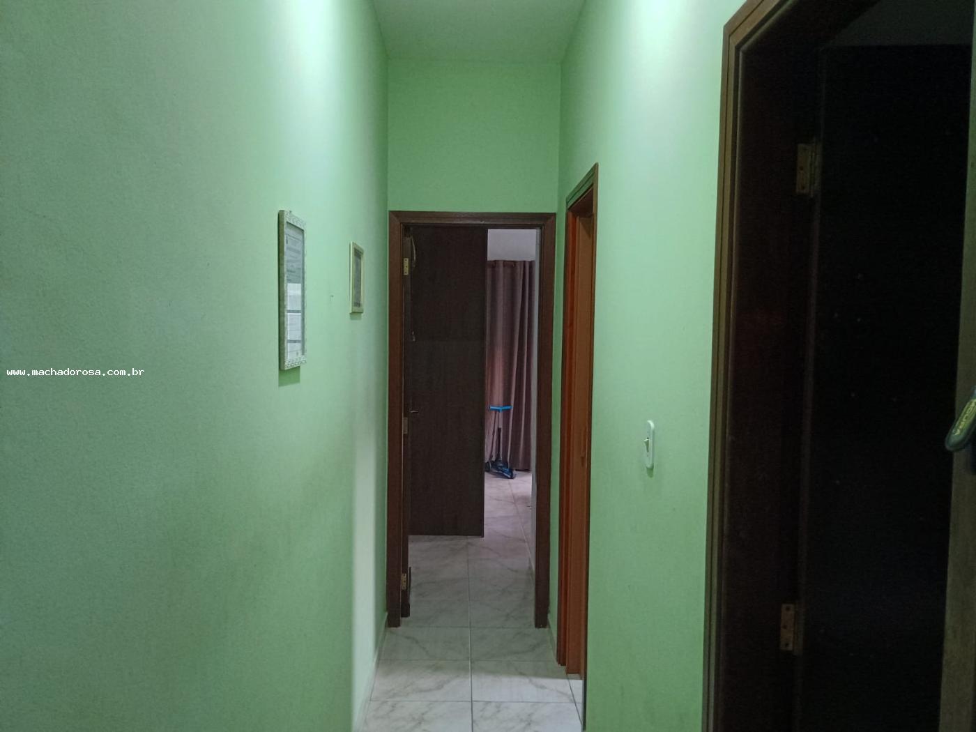 Casa à venda com 4 quartos, 189m² - Foto 16