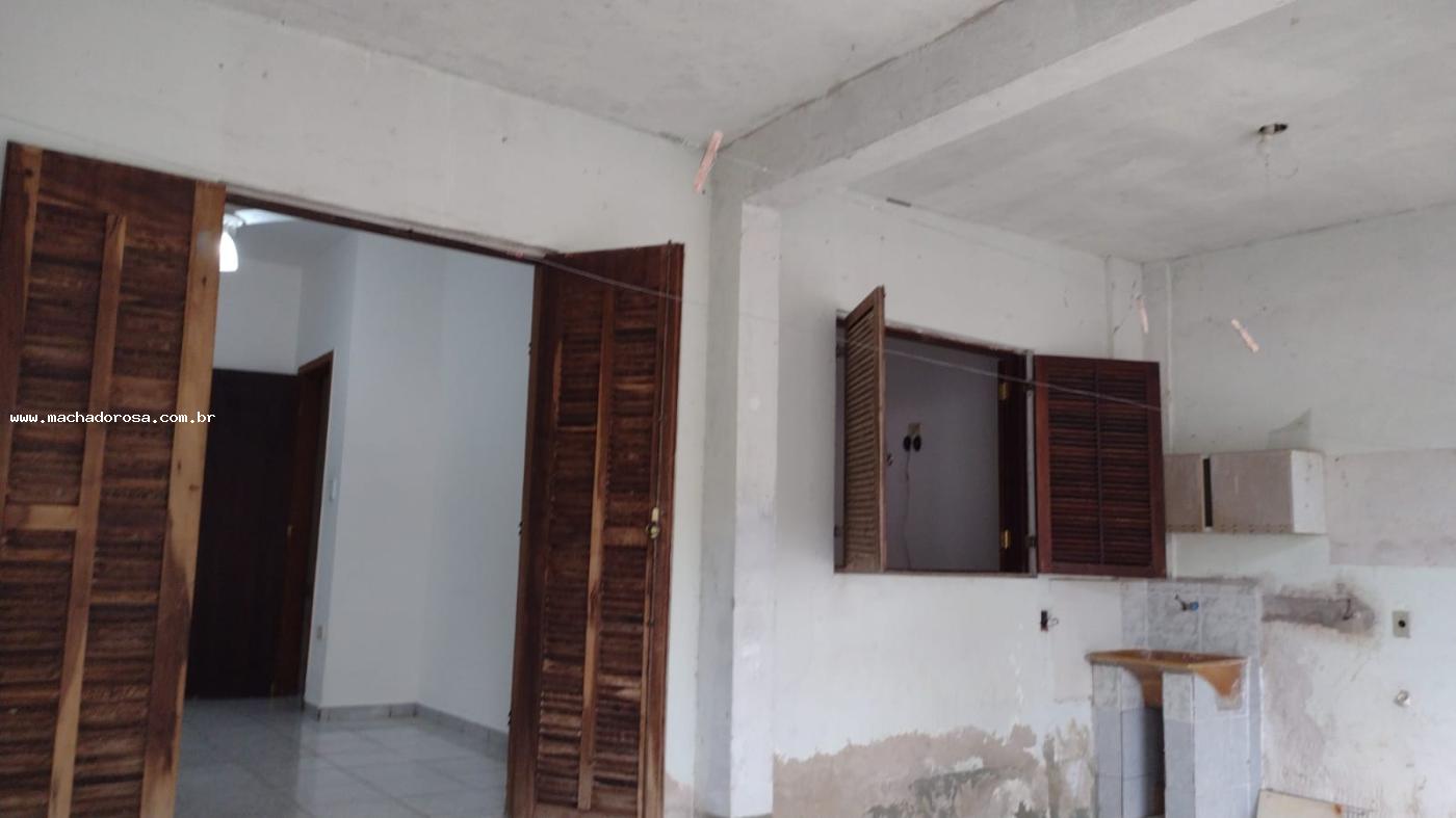 Casa à venda com 3 quartos, 175m² - Foto 7