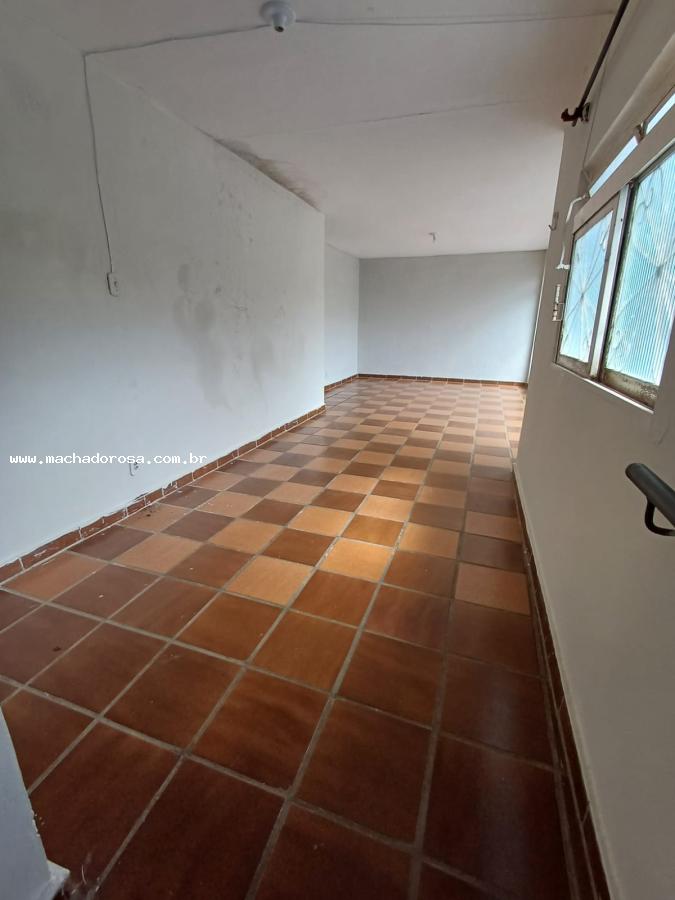 Casa à venda com 4 quartos, 374m² - Foto 13