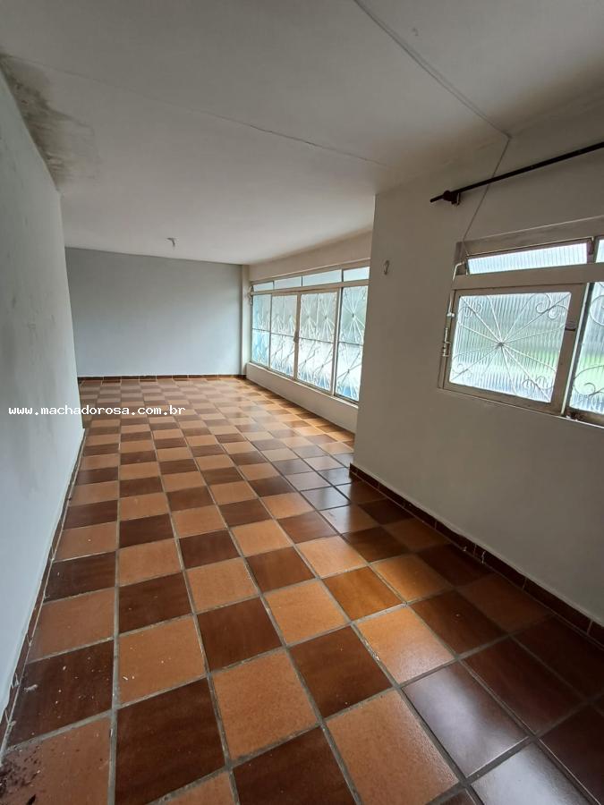 Casa à venda com 4 quartos, 374m² - Foto 14