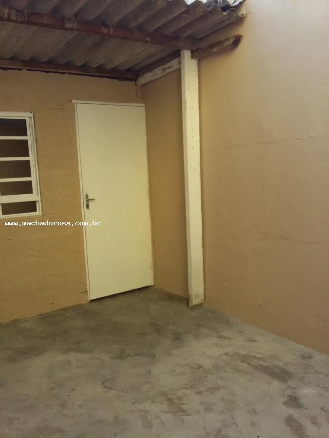 Casa à venda com 3 quartos, 138m² - Foto 11