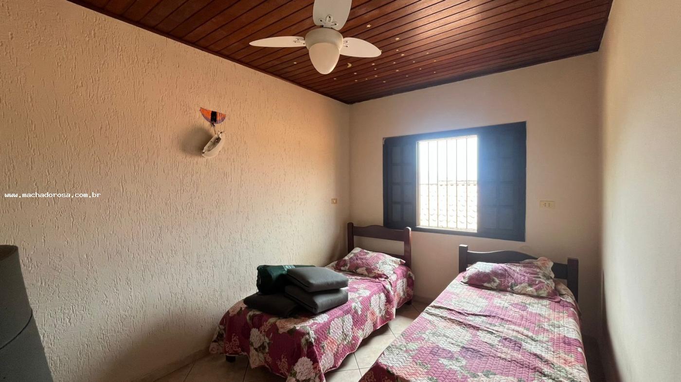 Sobrado à venda com 3 quartos, 200m² - Foto 13