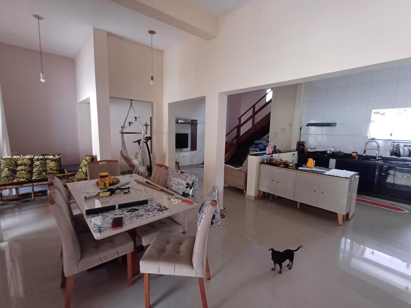 Casa à venda com 2 quartos, 380m² - Foto 14