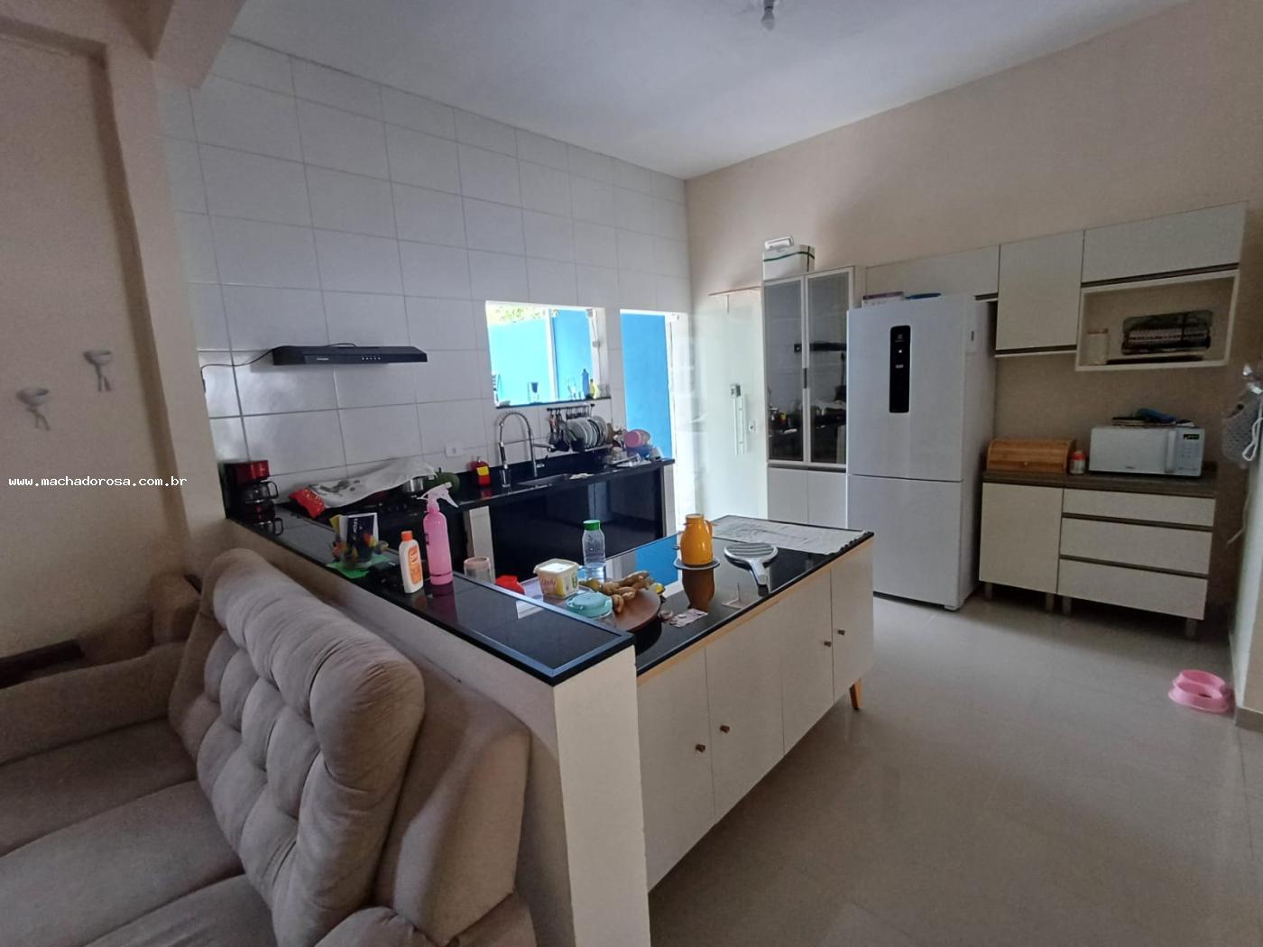 Casa à venda com 2 quartos, 380m² - Foto 17