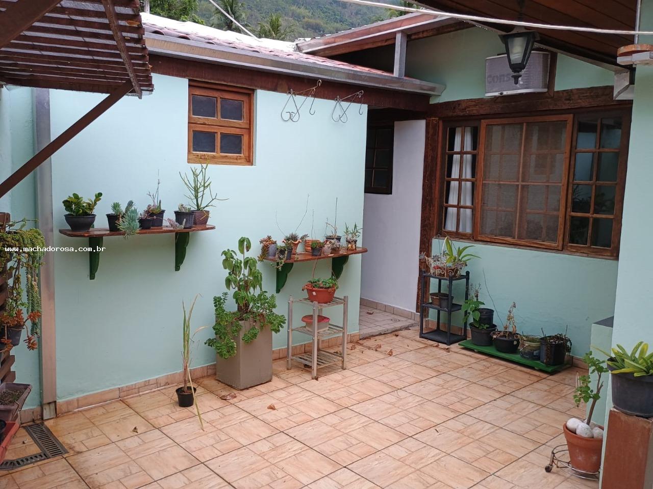 Casa à venda com 3 quartos, 174m² - Foto 6