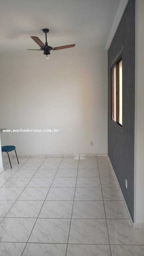 Apartamento à venda com 1 quarto, 35m² - Foto 3