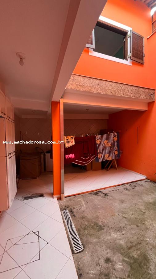 Casa à venda com 3 quartos - Foto 4