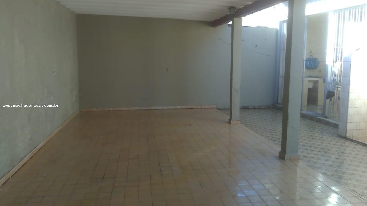 Casa à venda com 3 quartos, 250m² - Foto 27