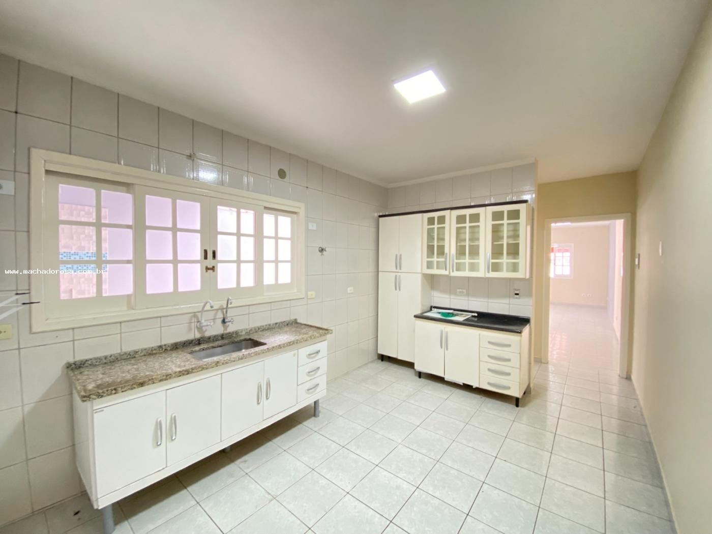 Sobrado à venda com 3 quartos, 156m² - Foto 13