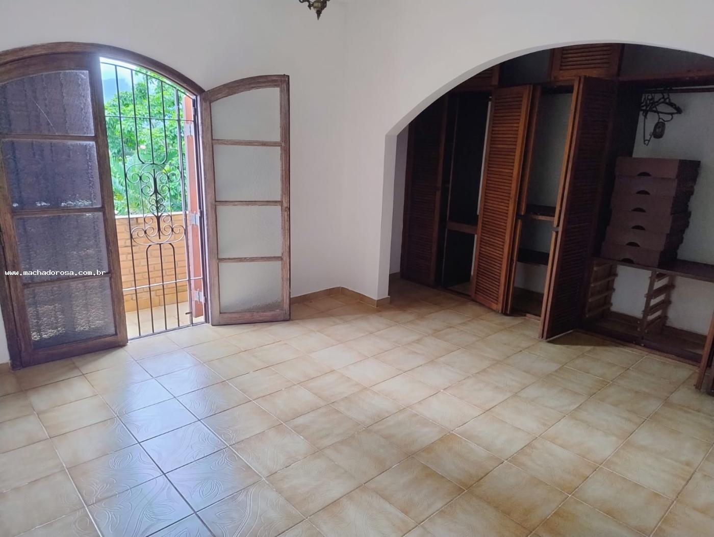 Casa à venda com 3 quartos, 782m² - Foto 43