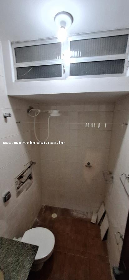 Apartamento à venda com 2 quartos, 69m² - Foto 10