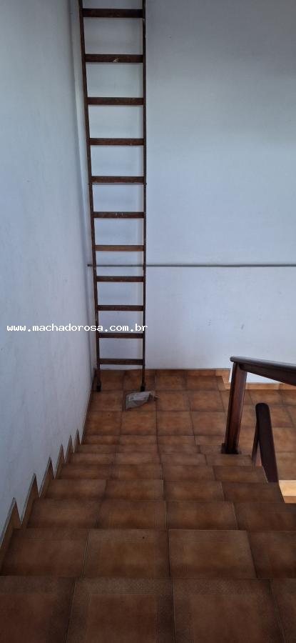 Apartamento à venda com 2 quartos, 69m² - Foto 38