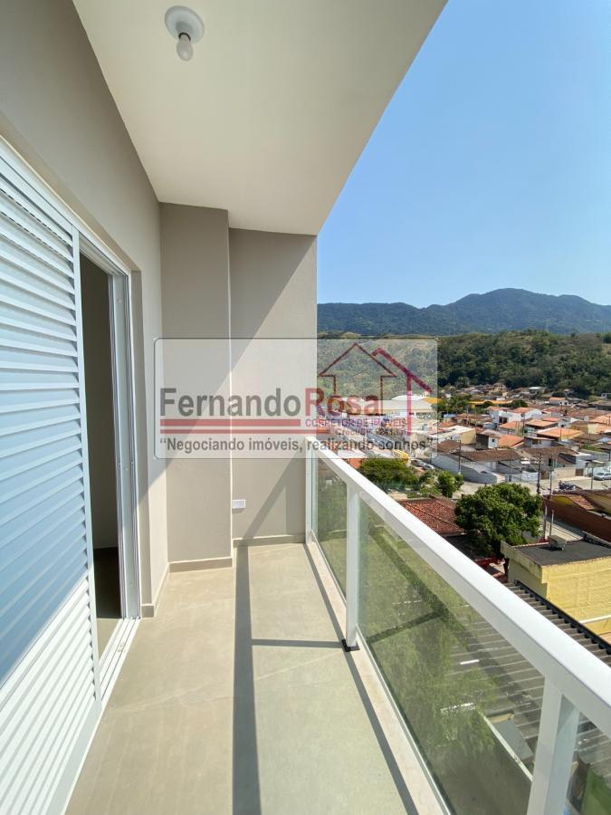 Sobrado à venda com 3 quartos, 180m² - Foto 2