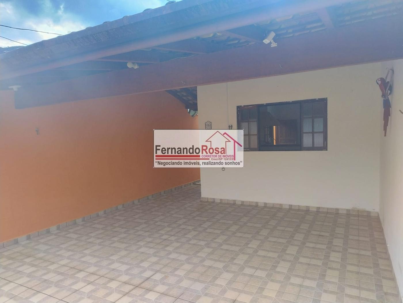 Casa à venda com 2 quartos, 156m² - Foto 2