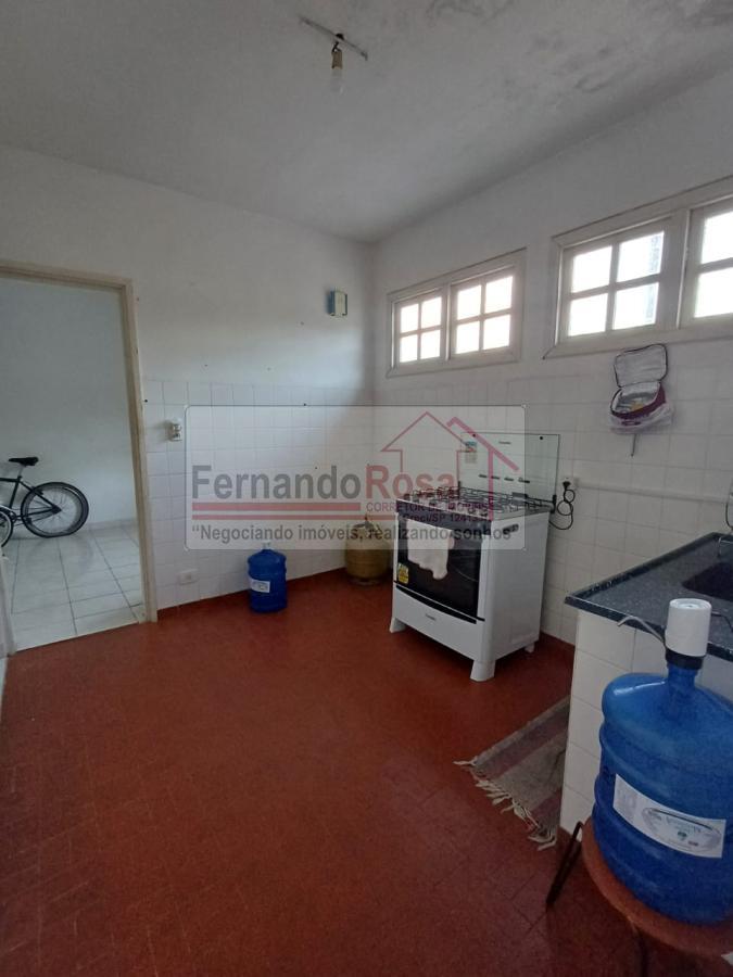 Casa à venda com 3 quartos, 176m² - Foto 8