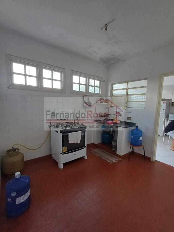 Casa à venda com 3 quartos, 176m² - Foto 14