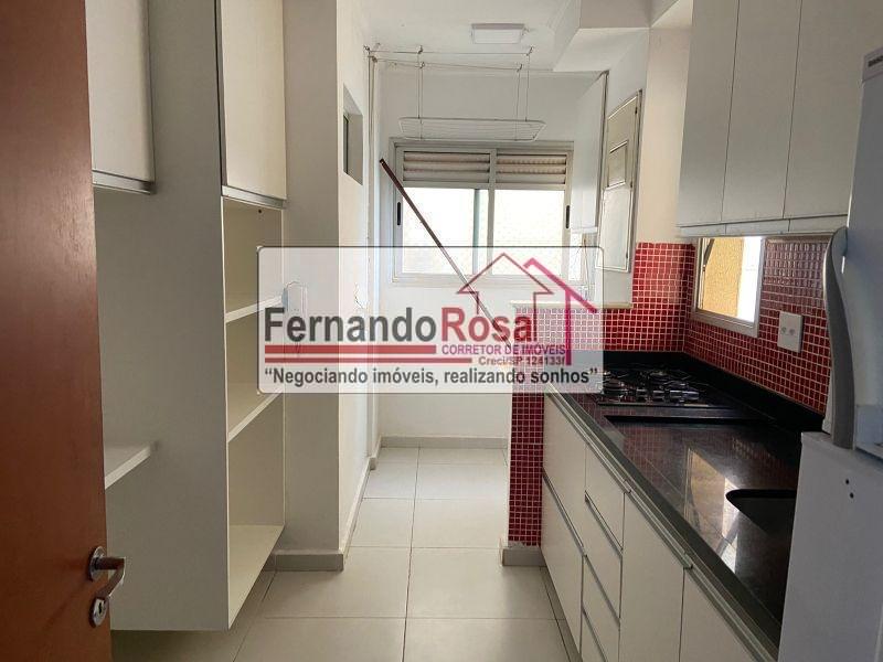 Apartamento à venda com 3 quartos, 70m² - Foto 10