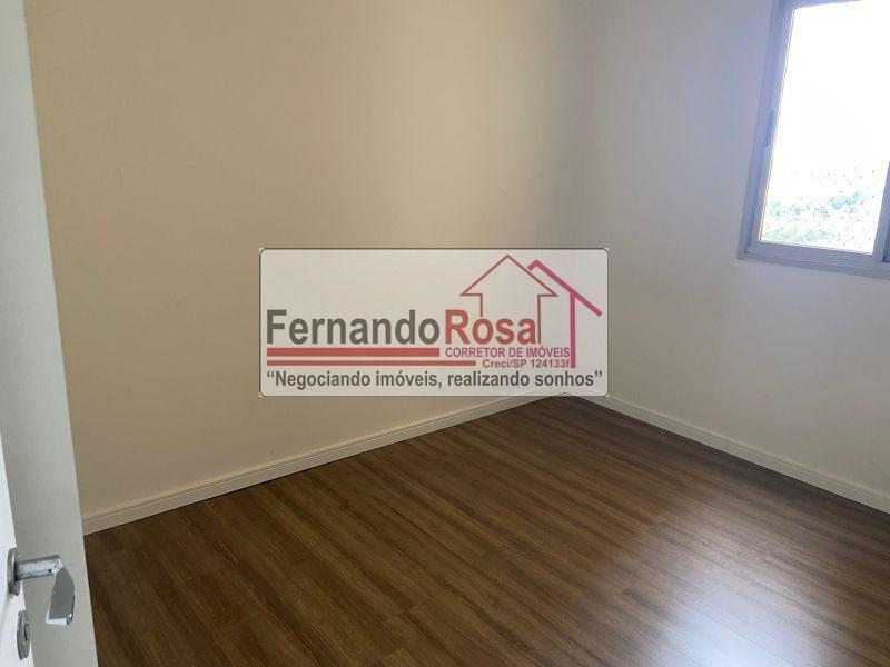 Apartamento à venda com 3 quartos, 70m² - Foto 13